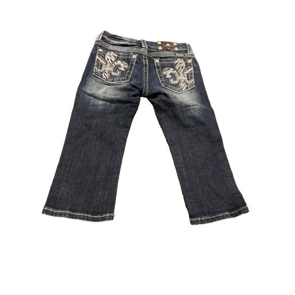 MISS ME Rhinestones embroidered capri jeans - Picture 1 of 12